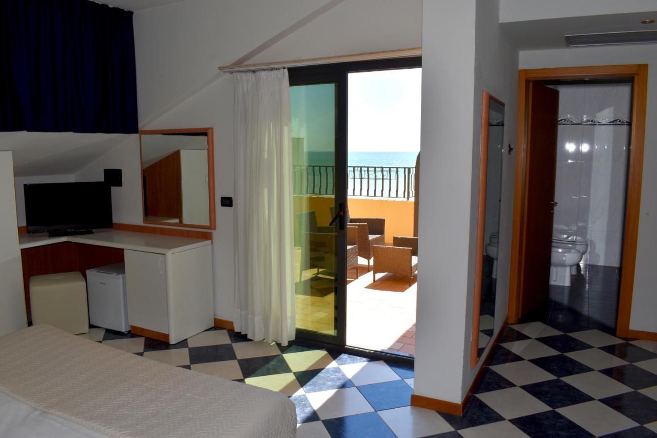 Hotel El Salvador Frontemare Piscina Riscaldata Lido di Jesolo Eksteriør bilde