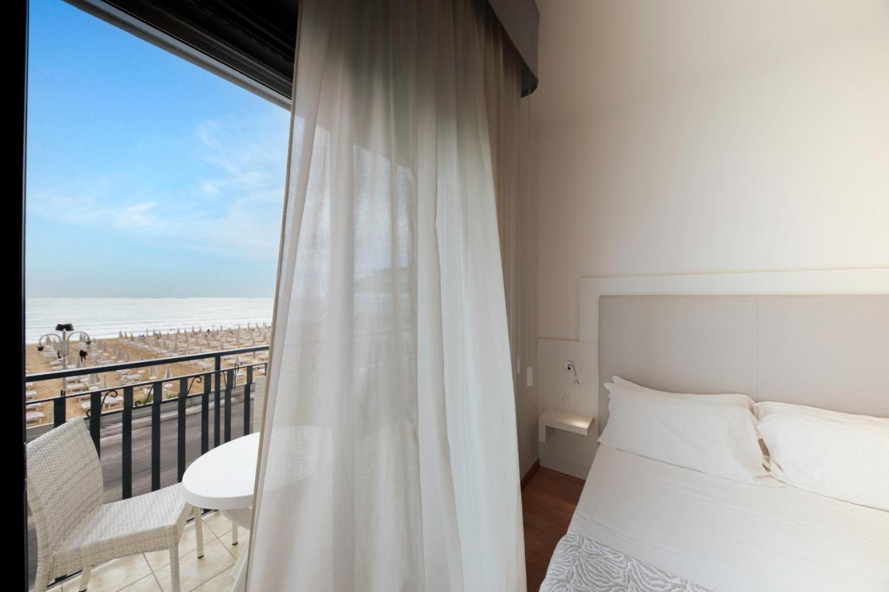 Hotel El Salvador Frontemare Piscina Riscaldata Lido di Jesolo Eksteriør bilde