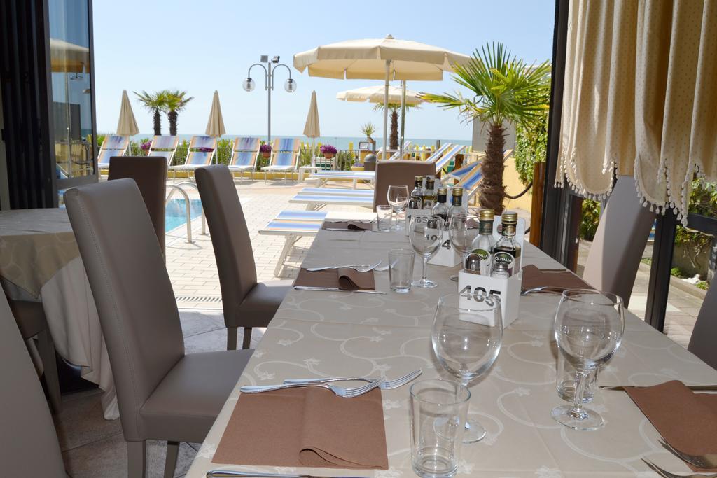 Hotel El Salvador Frontemare Piscina Riscaldata Lido di Jesolo Eksteriør bilde